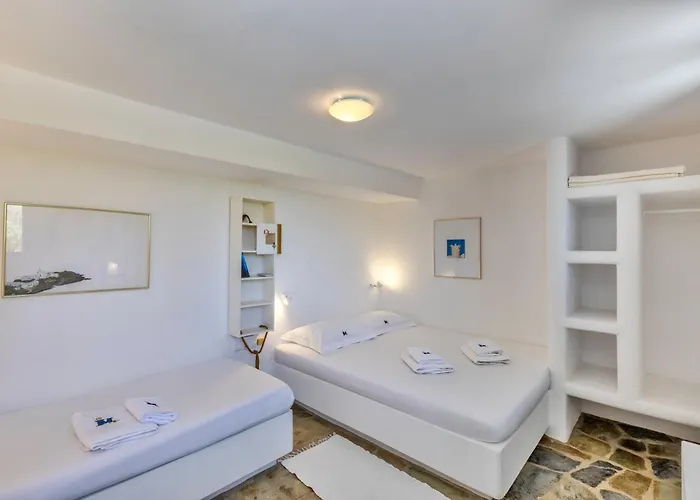 The Antiparos Windmill * Grotta