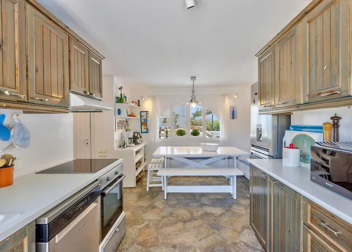 The Antiparos Windmill * Grotta